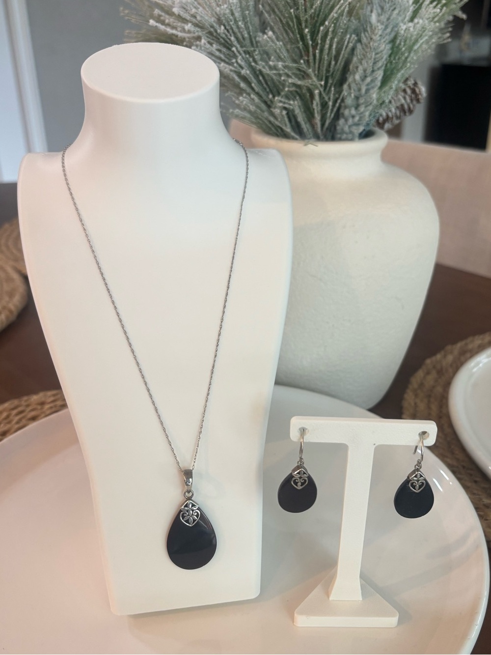 Vtg 925 Sterling Silver Indonesia Filigree Black Teardrop Necklace Earrings Set